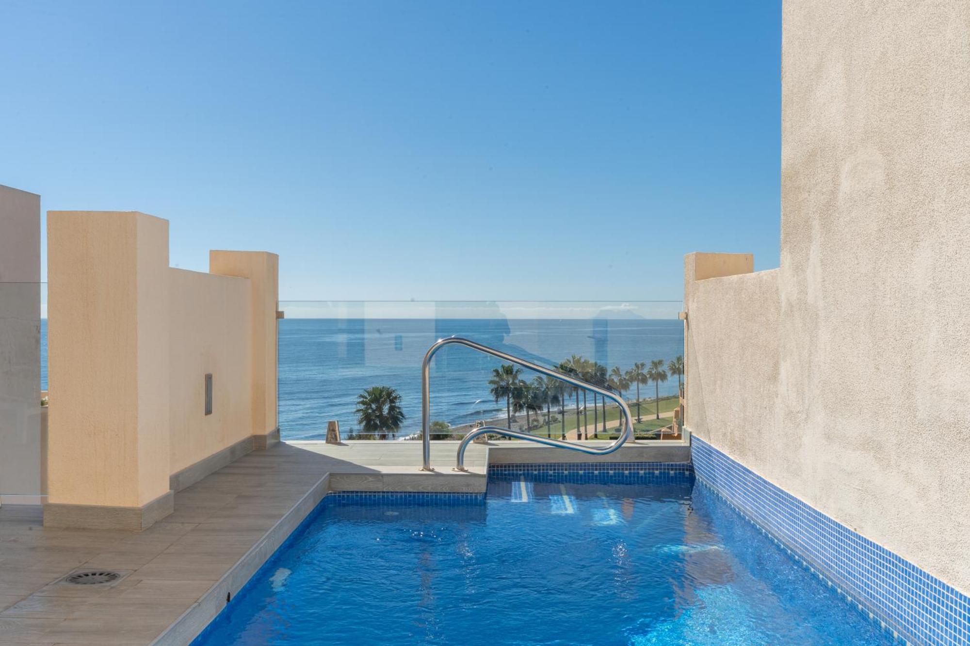אסטפונה Bahia Boutique Apartments מראה חיצוני תמונה