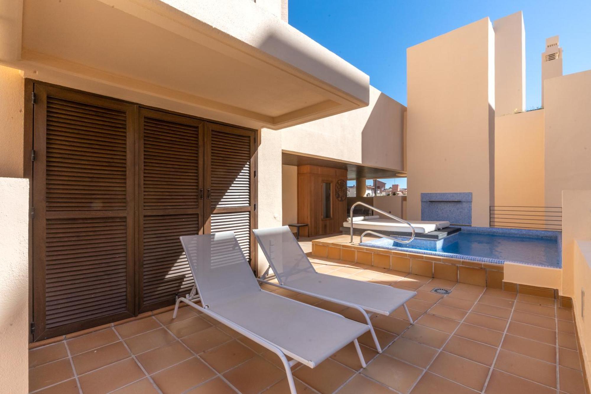 אסטפונה Bahia Boutique Apartments מראה חיצוני תמונה