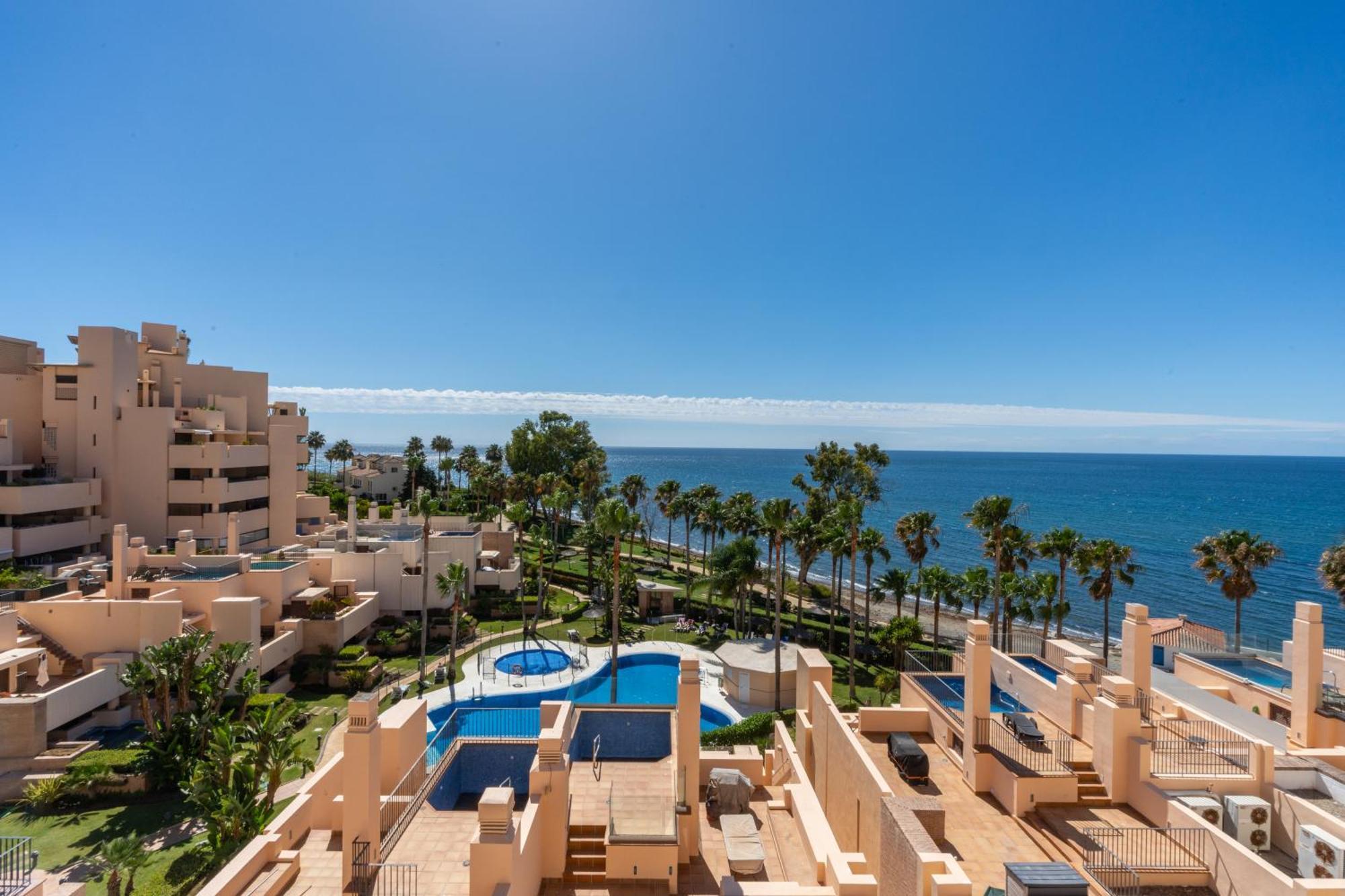 אסטפונה Bahia Boutique Apartments מראה חיצוני תמונה