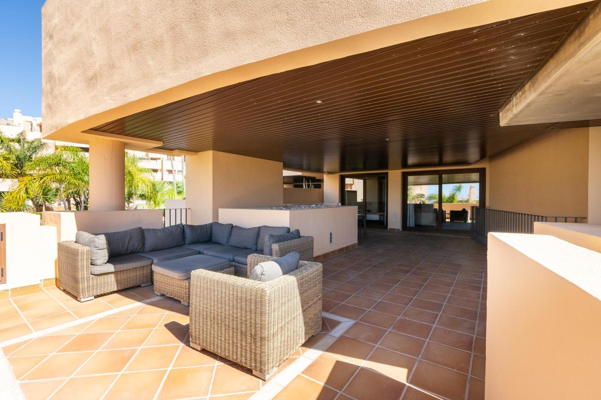 אסטפונה Bahia Boutique Apartments מראה חיצוני תמונה