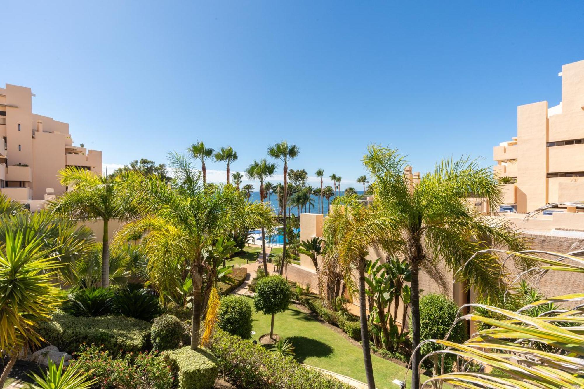 אסטפונה Bahia Boutique Apartments מראה חיצוני תמונה
